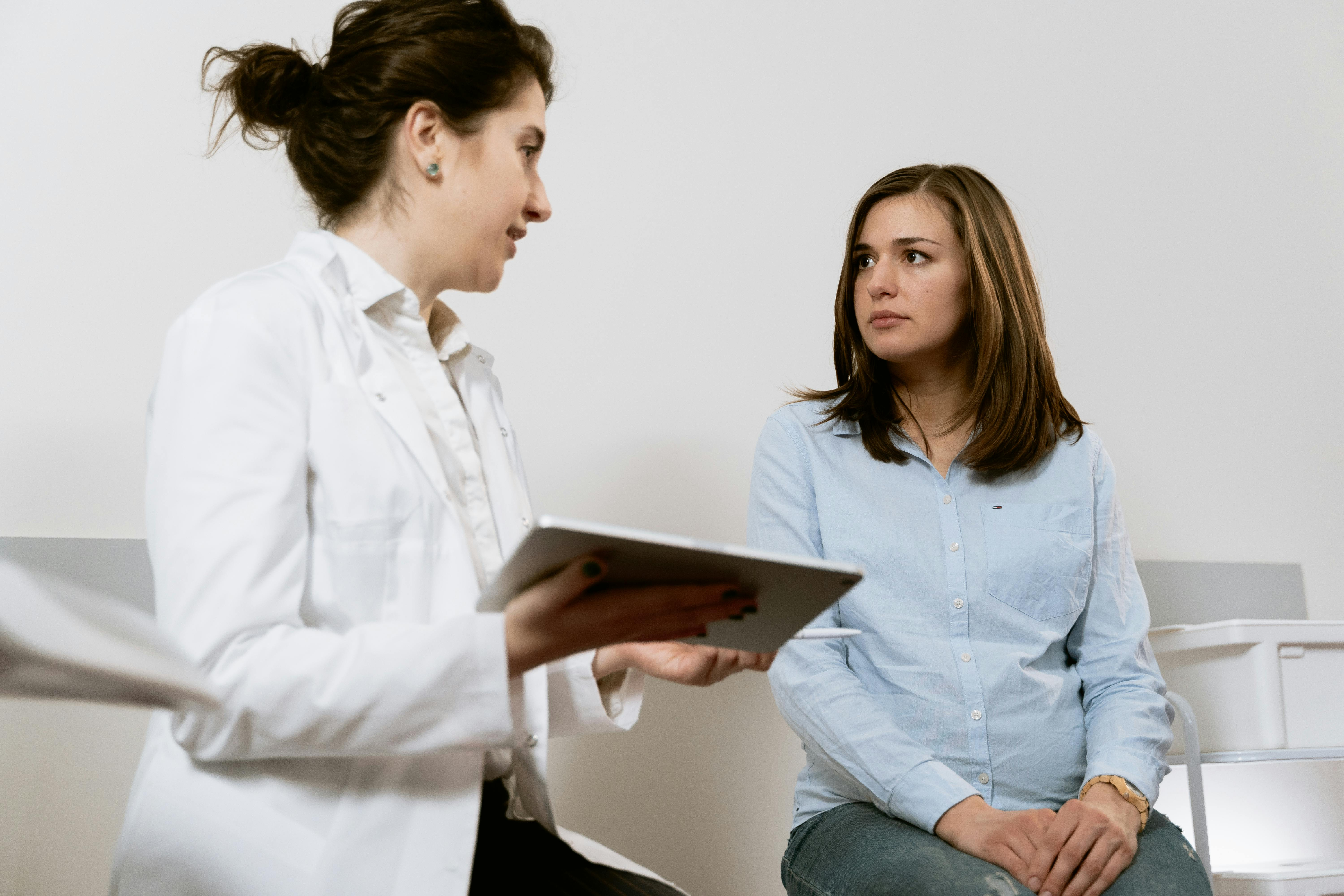 3 Reasons to Visit a Gynecologist